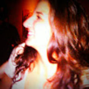 Meet your Posher, Francesca